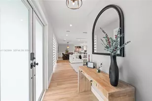 8605 SW 162nd St, Palmetto Bay, FL 33157 - Photo 3