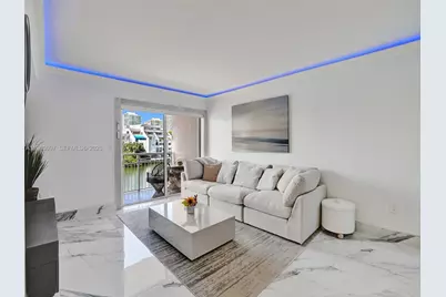 400 Kings Point Dr #314, Sunny Isles Beach, FL 33160 - Photo 5