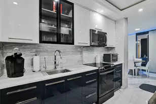 400 Kings Point Dr, Sunny Isles Beach, FL 33160 - Photo 13