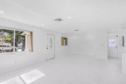 2901 SW 92nd Ave #0, Miami, FL 33165 - Photo 5