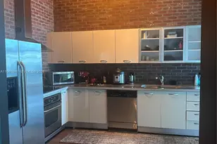 1749 NE Miami Ct, Miami, FL 33132 - Photo 13