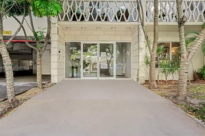 10001 W Bay Harbor Dr #208, Bay Harbor Islands, FL 33154 - Photo 15