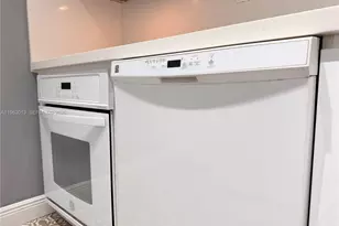 1200 West Ave, Miami Beach, FL 33139 - Photo 7