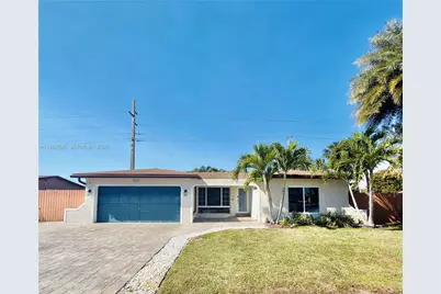 820 NW 91st Ave, Pembroke Pines, FL 33024 - Photo 1