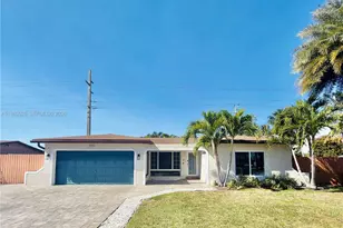 820 NW 91st Ave, Pembroke Pines, FL 33024 - Photo 1