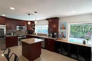 820 NW 91st Ave, Pembroke Pines, FL 33024 - Photo 5