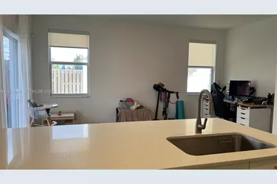 12092 NW 24th Pl, Miami, FL 33167 - Photo 17