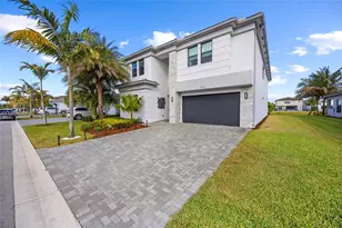 17210 Blue Bayou Dr, Boca Raton, FL 33496 - Photo 3