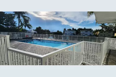 1225 Marseille Dr #22, Miami Beach, FL 33141 - Photo 1