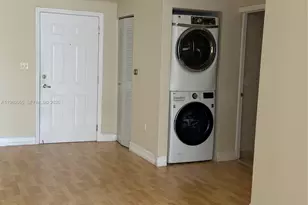 1 Glen Royal Pkwy, Miami, FL 33125 - Photo 15