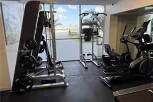 1 Glen Royal Pkwy, Miami, FL 33125 - Photo 7