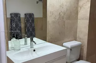 1111 Crandon Blvd, Key Biscayne, FL 33149 - Photo 19