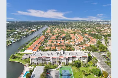 2001 Atlantic Shores Blvd #419, Hallandale Beach, FL 33009 - Photo 37