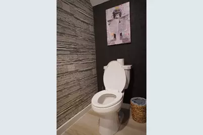 385 NW 9th St #385, Pompano Beach, FL 33060 - Photo 31