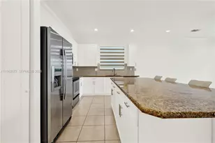 23824 SW 107th Pl, Homestead, FL 33032 - Photo 7