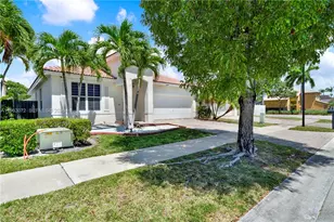 23824 SW 107th Pl, Homestead, FL 33032 - Photo 3