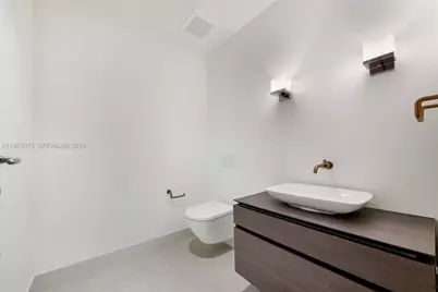 515 Valencia Ave #703, Coral Gables, FL 33134 - Photo 11