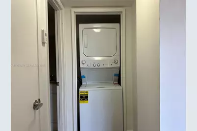 706 NW 87th Ave #406, Miami, FL 33172 - Photo 9