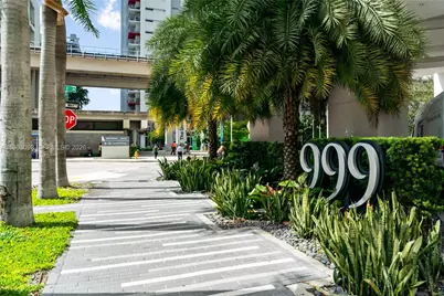 999 SW 1 Avenue #2411, Miami, FL 33130 - Photo 31