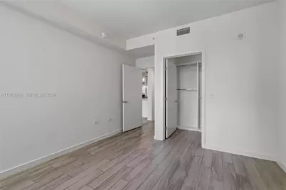 999 SW 1 Avenue #2411, Miami, FL 33130 - Photo 23
