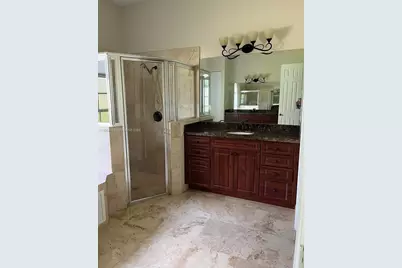 2750 E Jockey Cir E, Davie, FL 33330 - Photo 49