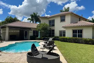 2750 E Jockey Cir E, Davie, FL 33330 - Photo 17