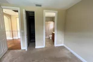 2750 E Jockey Cir E, Davie, FL 33330 - Photo 33