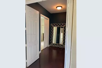 2750 E Jockey Cir E, Davie, FL 33330 - Photo 43