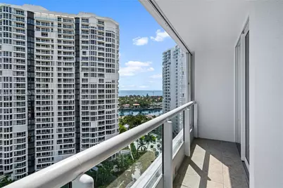 21055 Yacht Club Dr #1903, Aventura, FL 33180 - Photo 29