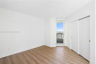 21055 Yacht Club Dr, Aventura, FL 33180 - Photo 21