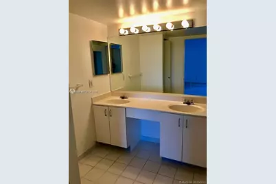 3300 NE 192nd St #510, Aventura, FL 33180 - Photo 5