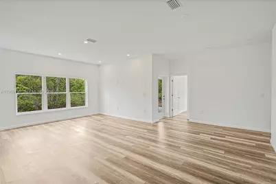 8001 Leonardo, Sebring, FL 33872 - Photo 3