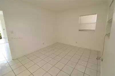 1341 NE 5th Ter #1, Fort Lauderdale, FL 33304 - Photo 13