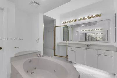 10720 NW 66th St #112, Doral, FL 33178 - Photo 23