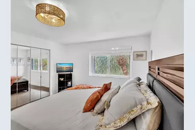 2237 NW 171st Ter, Pembroke Pines, FL 33028 - Photo 29