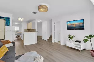 2237 NW 171st Terrace, Pembroke Pines, FL 33028 - Photo 23