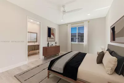 6675 NW 102nd Path, Doral, FL 33178 - Photo 11