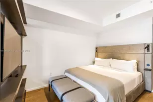 398 NE 5th St, Miami, FL 33132 - Photo 7