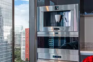 1451 Brickell Ave, Miami, FL 33131 - Photo 19