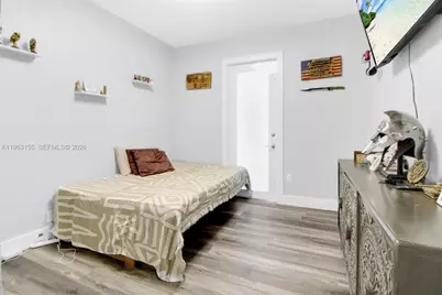 3455 NE 1st St, Homestead, FL 33033 - Photo 15