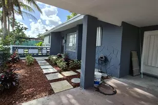 1711 NW 27th Terrace, Fort Lauderdale, FL 33311 - Photo 9