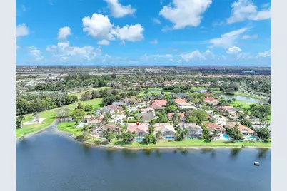 620 W Laurel Ln W, Pembroke Pines, FL 33027 - Photo 15