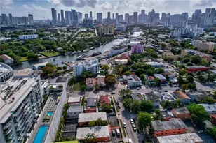 1033 NW 6th St, Miami, FL 33136 - Photo 11