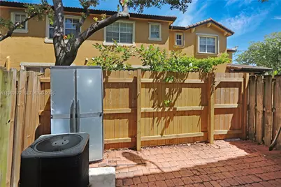 9353 SW 227th St #5-21, Cutler Bay, FL 33190 - Photo 25