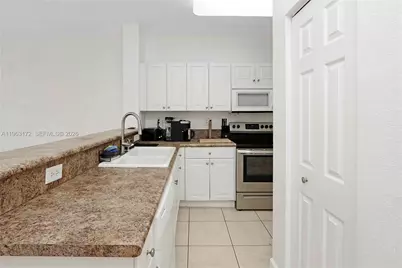 9353 SW 227th St #5-21, Cutler Bay, FL 33190 - Photo 5