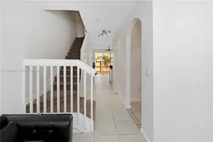 9353 SW 227th St, Cutler Bay, FL 33190 - Photo 11