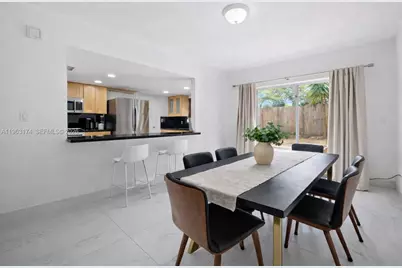 5239 SW 153rd Ave, Miami, FL 33185 - Photo 3