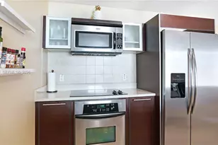 1900 N Bayshore Dr, Miami, FL 33132 - Photo 11