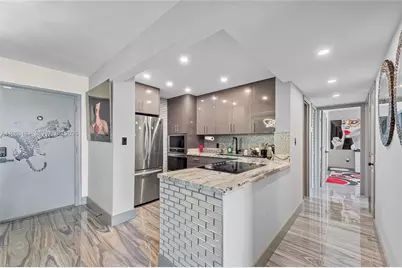 1345 Lincoln Rd #1105, Miami Beach, FL 33139 - Photo 3