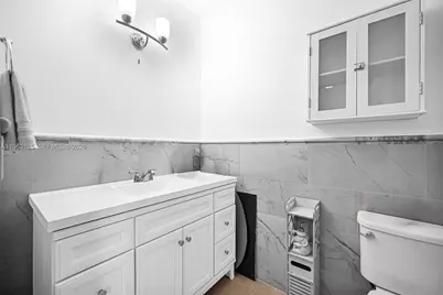 940 NE 13th Ave, Homestead, FL 33033 - Photo 29